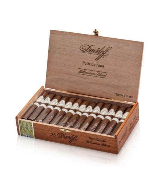 Davidoff Millennium Blend Petit Corona