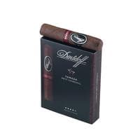 Davidoff Yamasa Petit Churchill 4 Pack