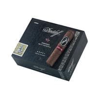Davidoff Yamasa Petit Churchill