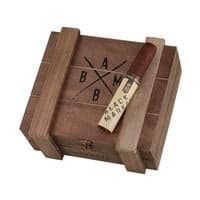 Alec Bradley Black Market Robusto