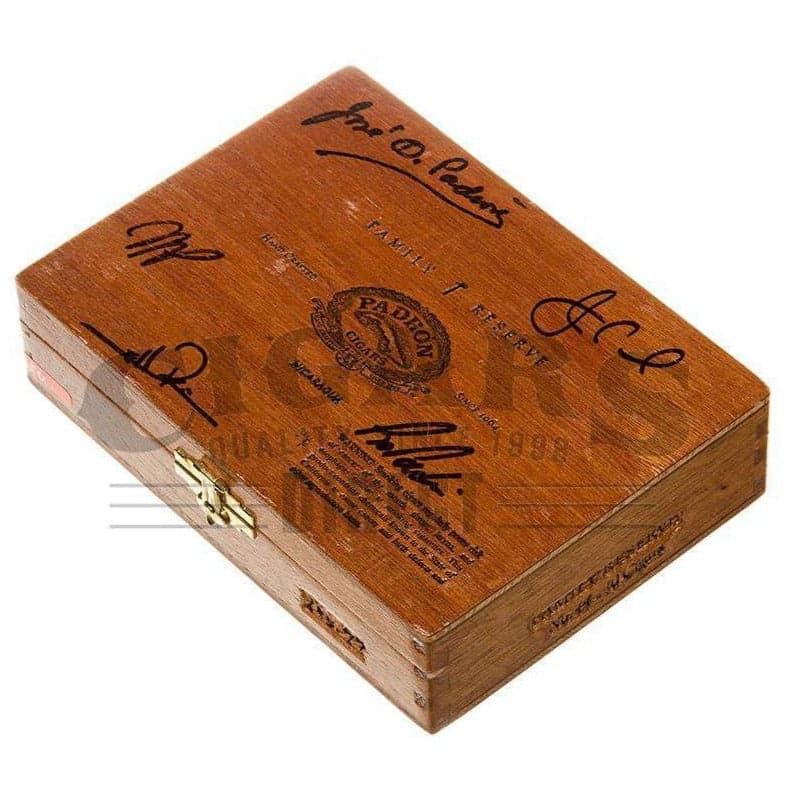 Padron Family Reserve No.44 Maduro Cigars