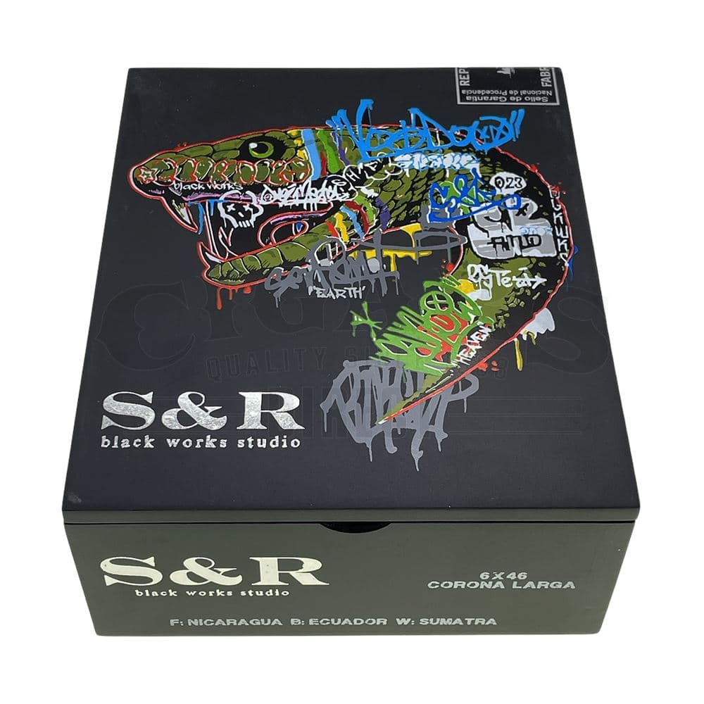 Black Works Studio S&amp;R Corona Larga Cigars