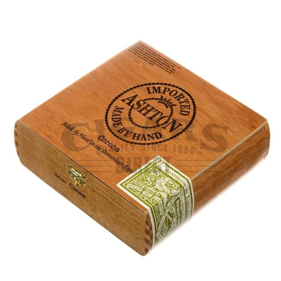 Buy Ashton Classic Corona Cigars Online &amp; Save Big