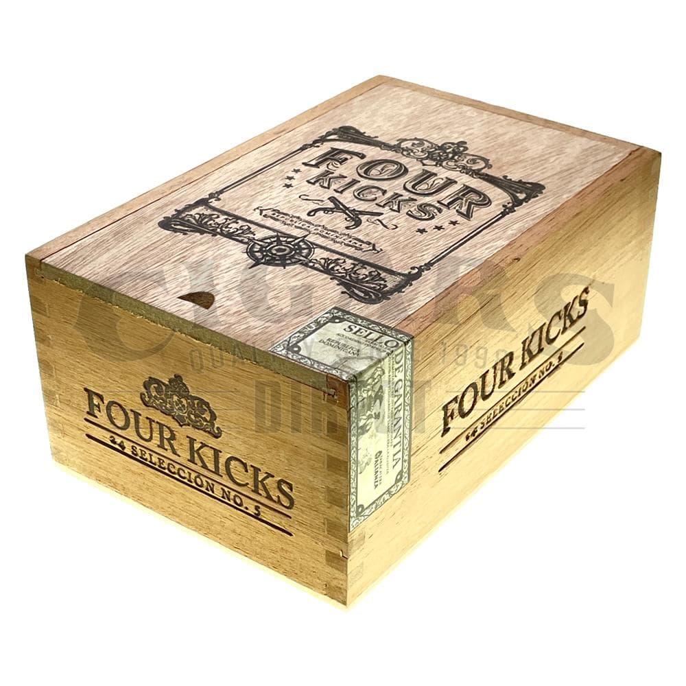 Buy Crowned Heads Four Kicks Seleccion No.5 Cigars Online &amp; Save