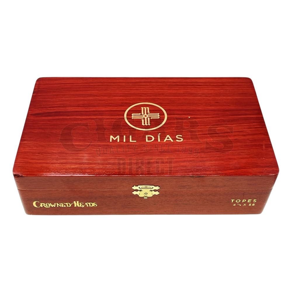 Buy Crowned Heads Mil Dias Topes Robusto Gordo Cigars Online &amp; Save