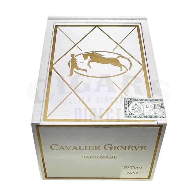 Buy Cavalier White Series Toro Cigars Online at Discount Prices &amp; Save