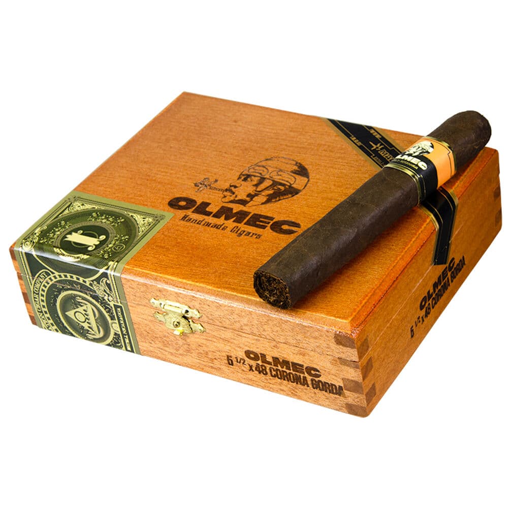Olmec Maduro by Foundation Corona Gorda