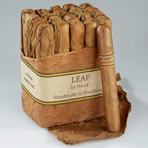 Leaf by Oscar Sumatra