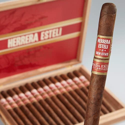 Herrera Esteli Connecticut Broadleaf Lancero Tienda Exclusiva