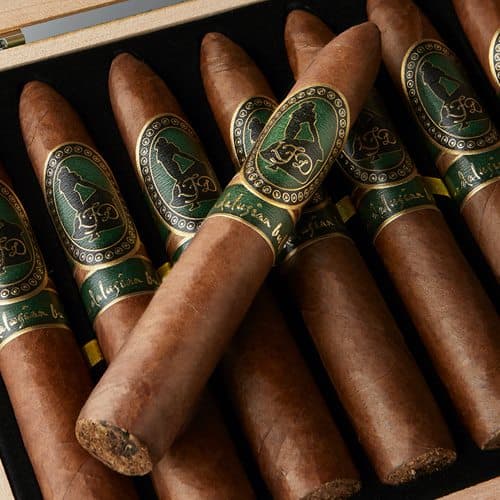 La Flor Dominicana Andalusian Bull