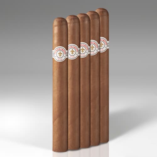 Montecristo White Series Churchill