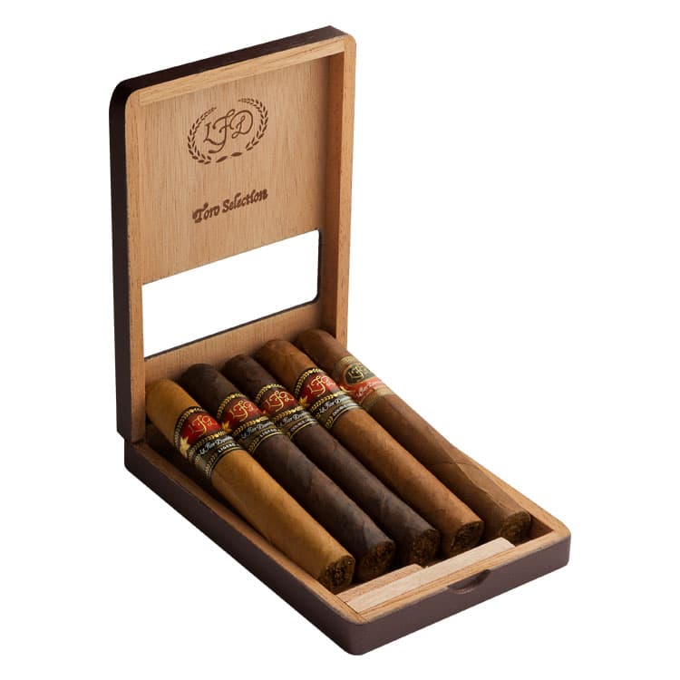 La Flor Dominicana Toro Selection
